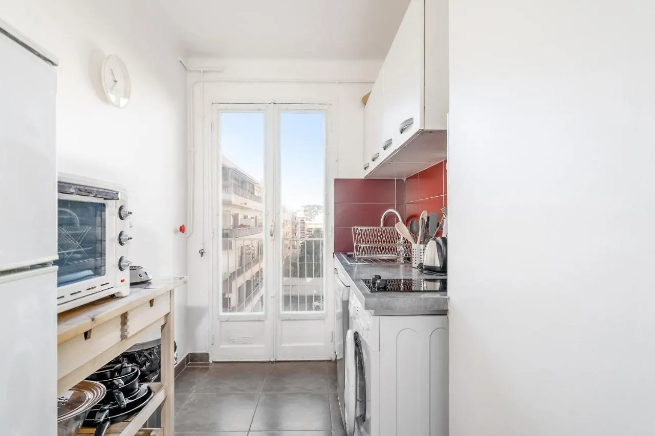 Апартаменты Appartement Corail - Welkeys Антиб Франция